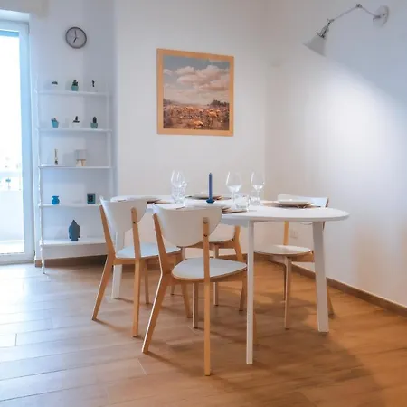 Jlh Aparts - Just Like Apartman