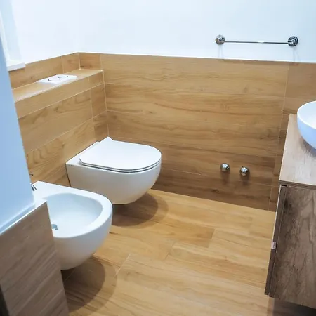 Jlh Aparts - Just Like Apartman Bari